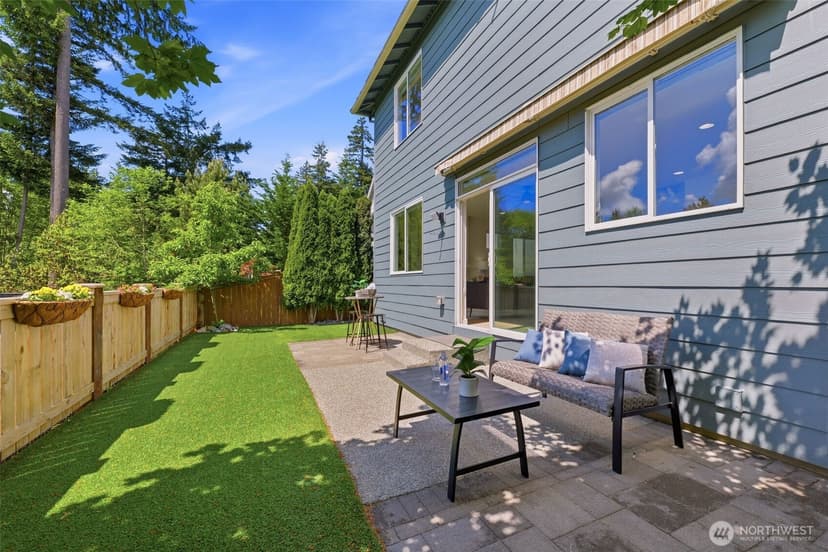 Property photo for 11208 Borgen Loop, Gig Harbor photo 4