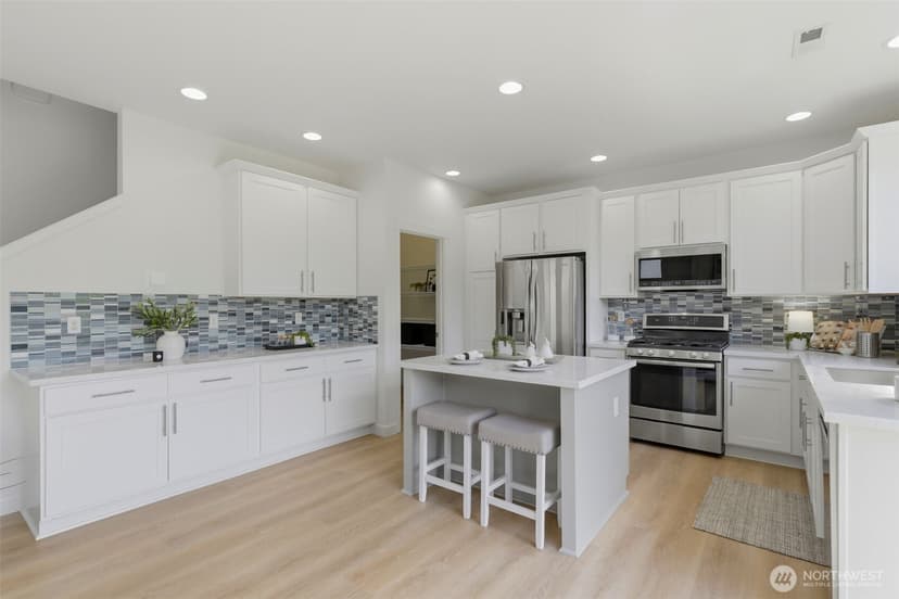 Property photo for 11208 Borgen Loop, Gig Harbor photo 12