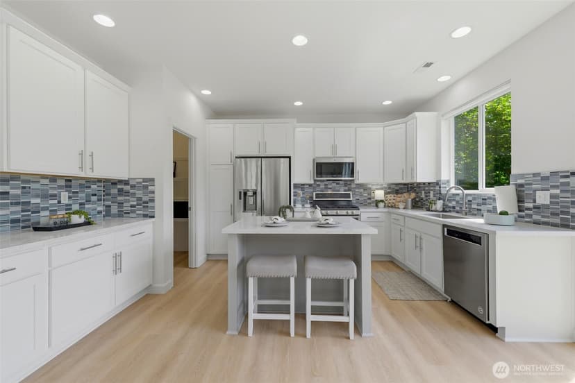 Property photo for 11208 Borgen Loop, Gig Harbor photo 7