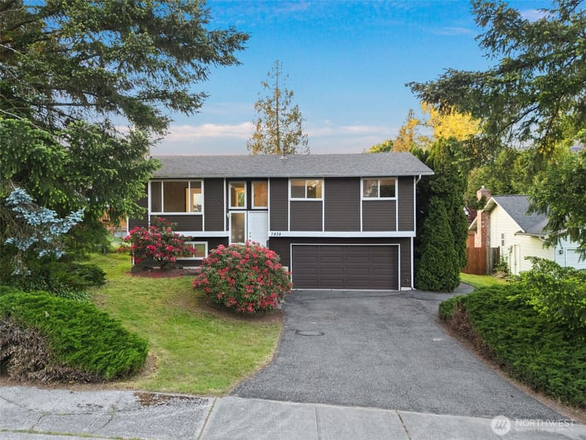 Property photo for 7838 NE 146th Street, Kenmore