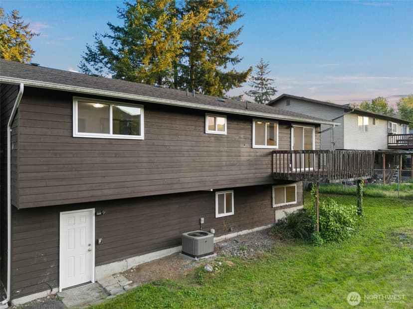 Property photo for 7838 NE 146th Street, Kenmore photo 32