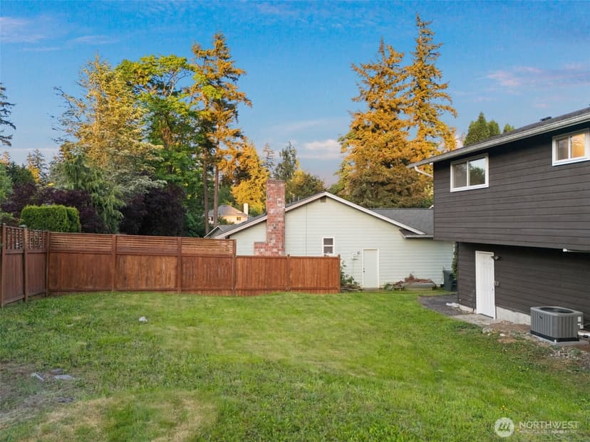 Property photo for 7838 NE 146th Street, Kenmore photo 21