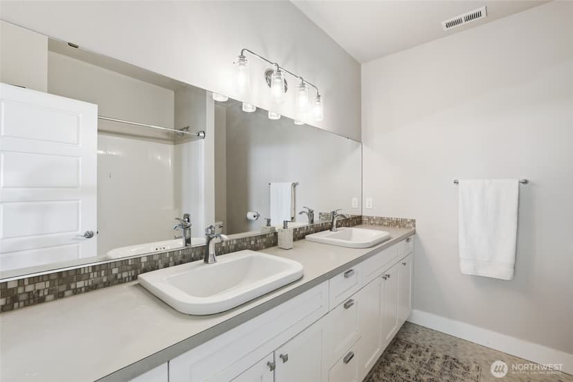 Property photo for 10105 174th Avenue E, Bonney Lake photo 23