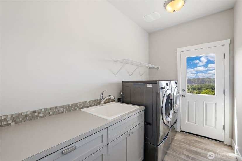Property photo for 10105 174th Avenue E, Bonney Lake photo 28