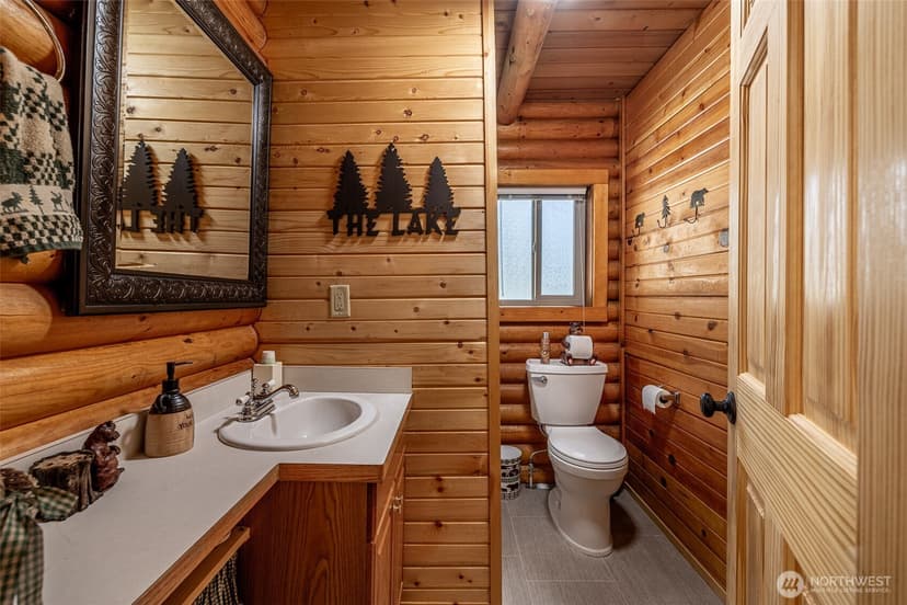 Property photo for 23148 Lake Wenatchee Highway, Leavenworth photo 12