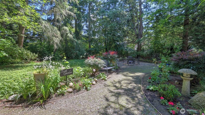 Property photo for 1750 152nd Avenue NE #C313, Bellevue photo 17