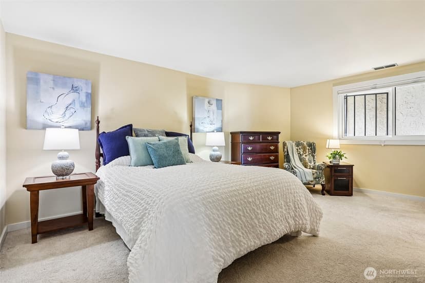 Property photo for 16921 Inglewood Road NE #A103, Kenmore photo 34