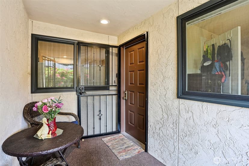 Property photo for 16921 Inglewood Road NE #A103, Kenmore photo 37