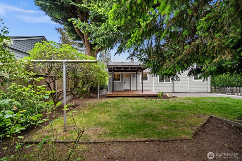 Property photo for 7819 28th Street W, University Place photo 30