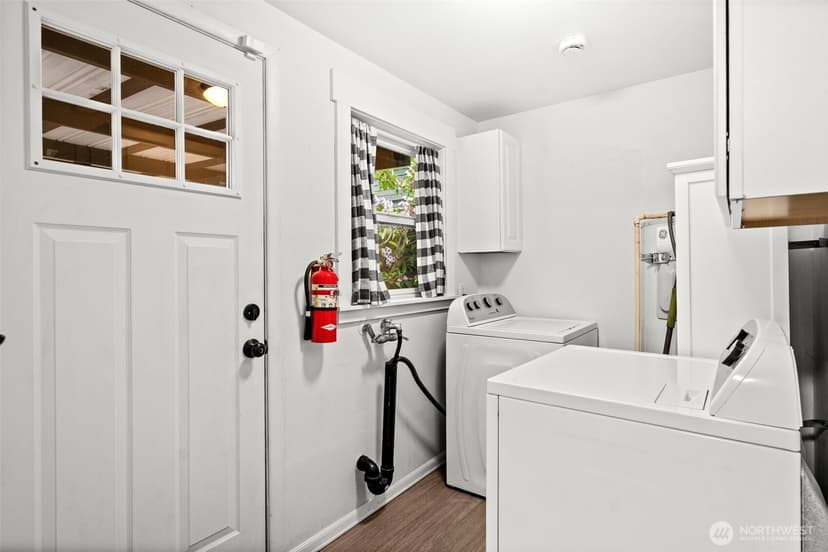 Property photo for 7819 28th Street W, University Place photo 24