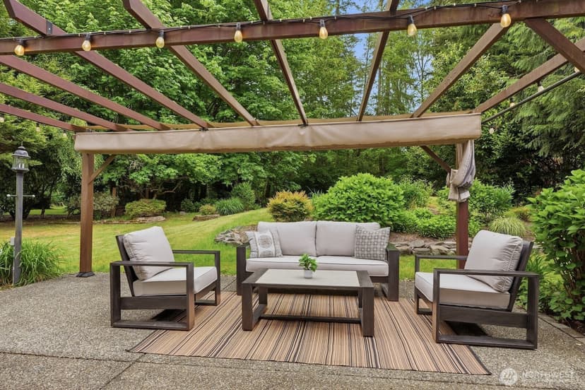 Property photo for 13320 227th Avenue NE, Woodinville photo 33