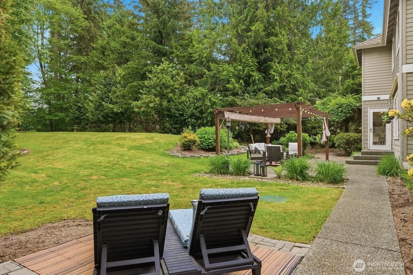 Property photo for 13320 227th Avenue NE, Woodinville photo 34