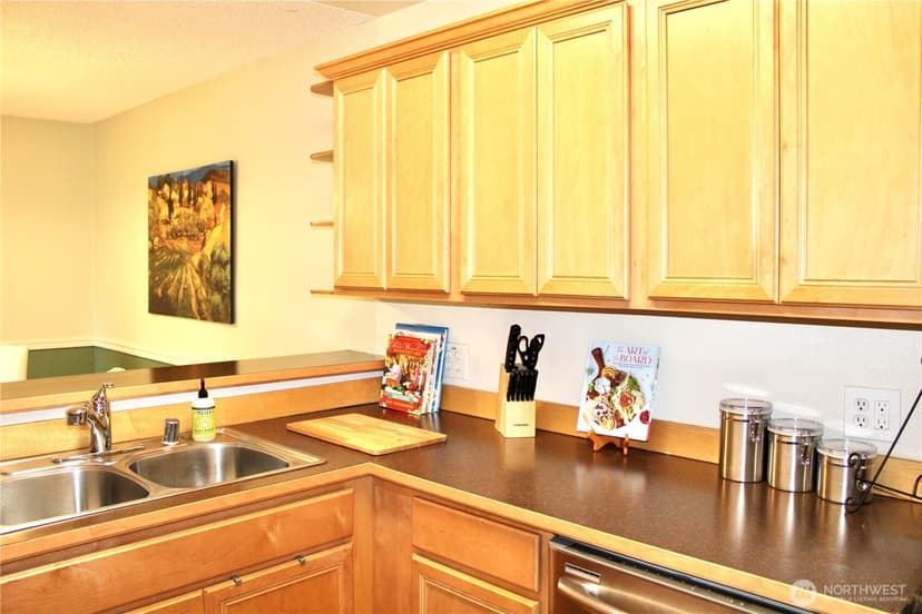 Property photo for 2532 S 317th Street #107, Federal Way photo 12