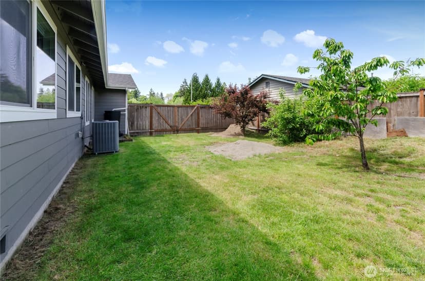 Property photo for 32318 110th Avenue SE, Auburn photo 27