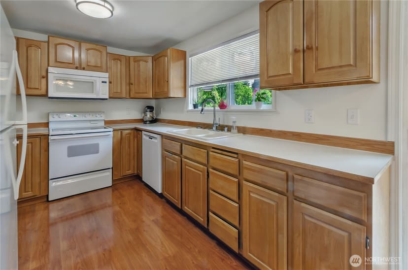 Property photo for 32318 110th Avenue SE, Auburn photo 10