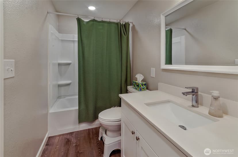 Property photo for 32318 110th Avenue SE, Auburn photo 19