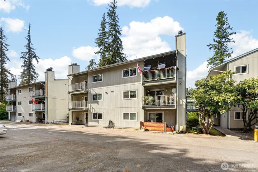 Property photo for 5822 200th Street SW #5822F, Lynnwood photo 21