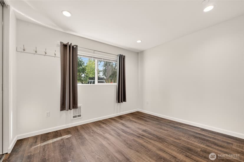 Property photo for 5822 200th Street SW #5822F, Lynnwood photo 19