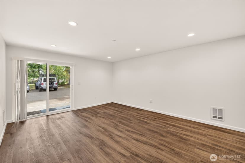 Property photo for 5822 200th Street SW #5822F, Lynnwood photo 12