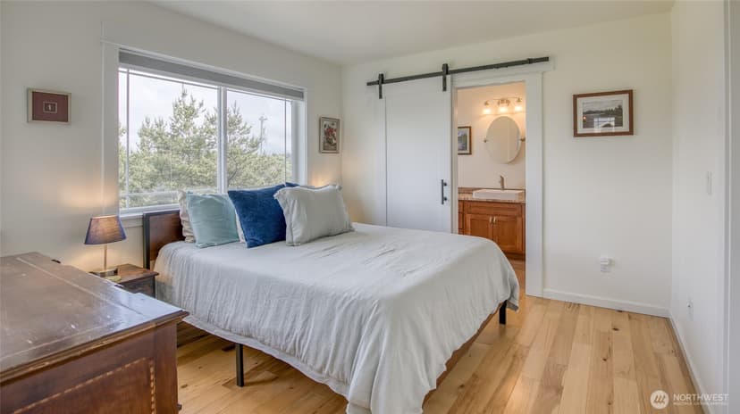 Property photo for 769 S Sand Dune Avenue SW, Ocean Shores photo 16