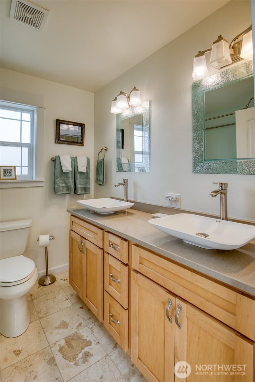 Property photo for 769 S Sand Dune Avenue SW, Ocean Shores photo 25