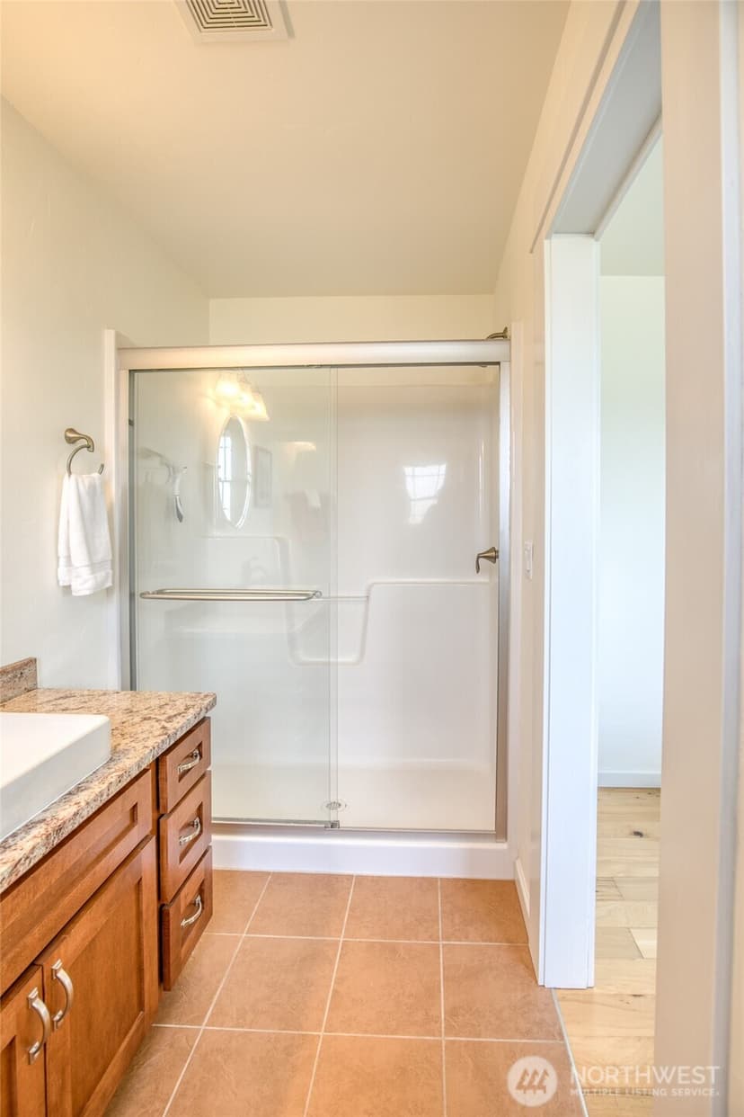 Property photo for 769 S Sand Dune Avenue SW, Ocean Shores photo 18