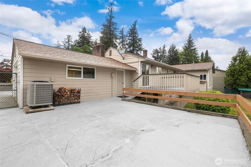 Property photo for 2402 Union Avenue NE, Renton photo 24