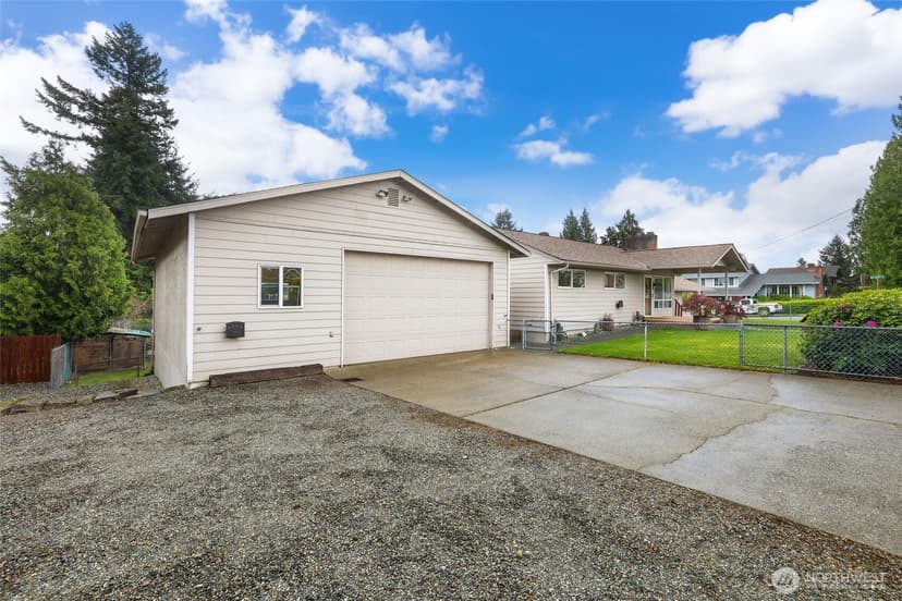 Property photo for 2402 Union Avenue NE, Renton photo 27