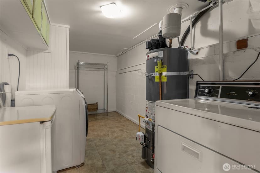 Property photo for 1330 S Ferdinand Street, Seattle photo 16