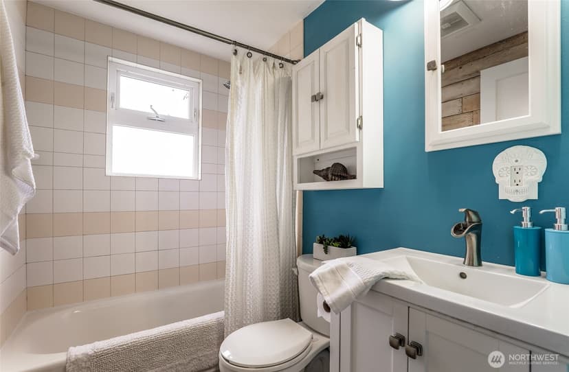 Property photo for 1330 S Ferdinand Street, Seattle photo 11