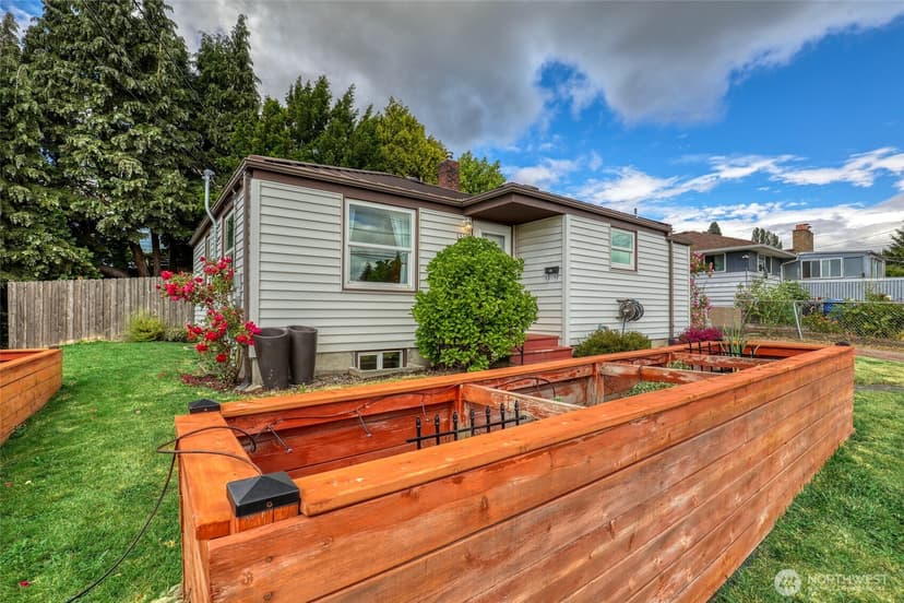 Property photo for 1330 S Ferdinand Street, Seattle photo 26
