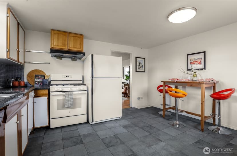 Property photo for 1330 S Ferdinand Street, Seattle photo 8