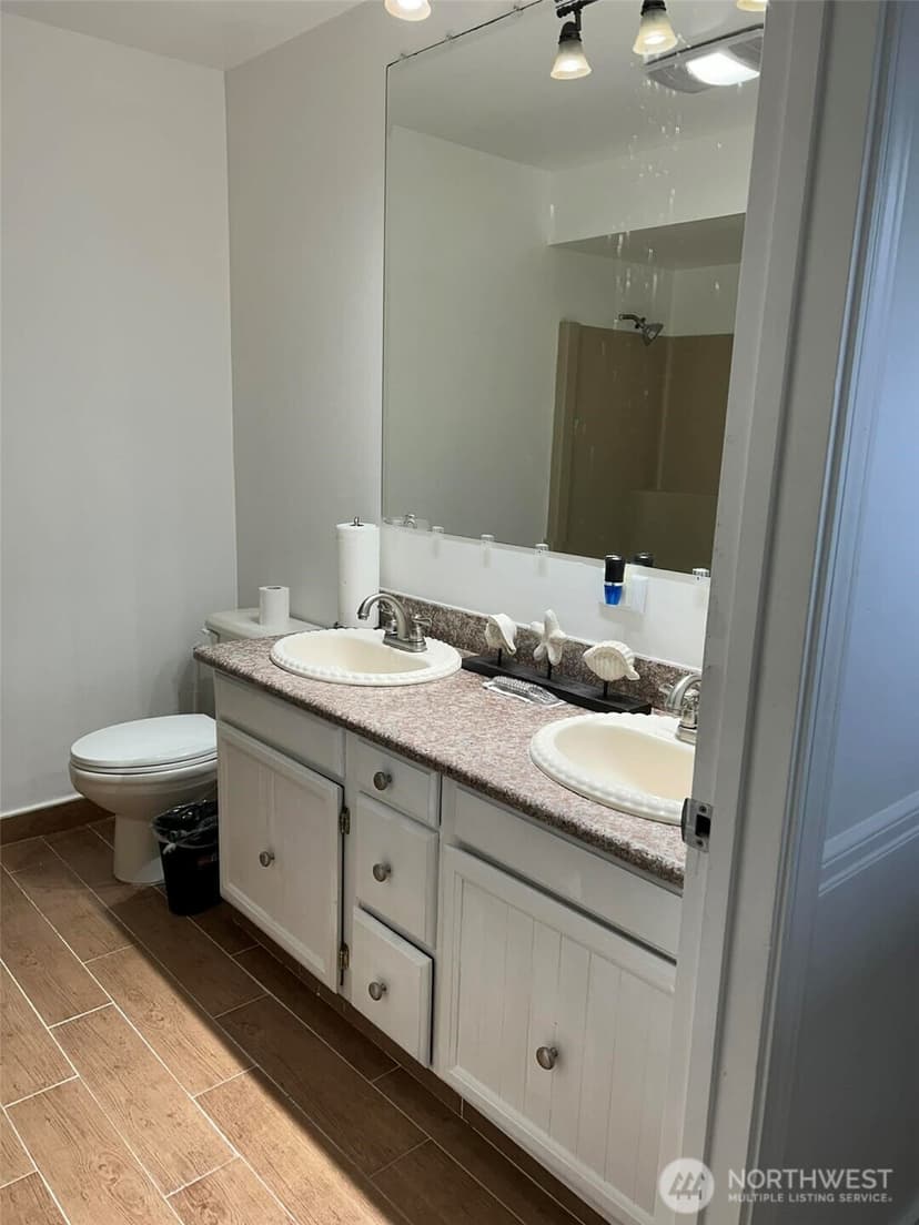 Property photo for 7324 S 131st Court, Seattle photo 25