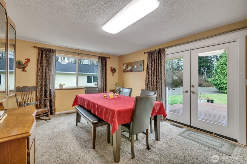 Property photo for 2727 108th Avenue E, Edgewood photo 10