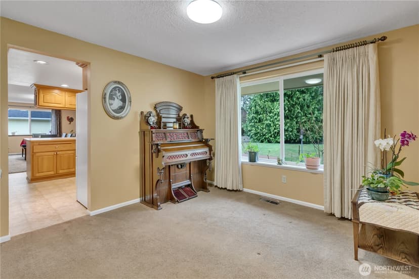 Property photo for 2727 108th Avenue E, Edgewood photo 12