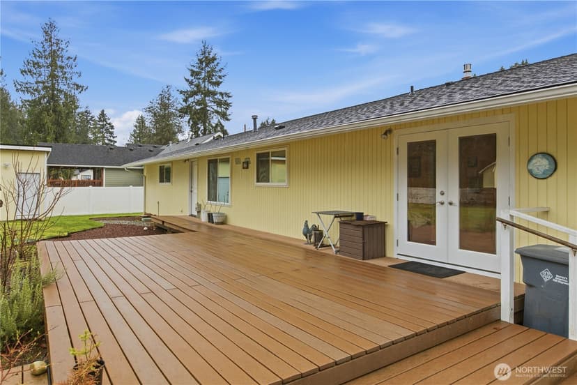 Property photo for 2727 108th Avenue E, Edgewood photo 26