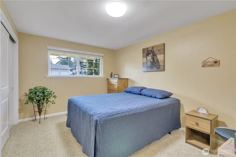 Property photo for 2727 108th Avenue E, Edgewood photo 21