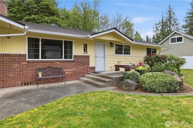 Property photo for 2727 108th Avenue E, Edgewood photo 4