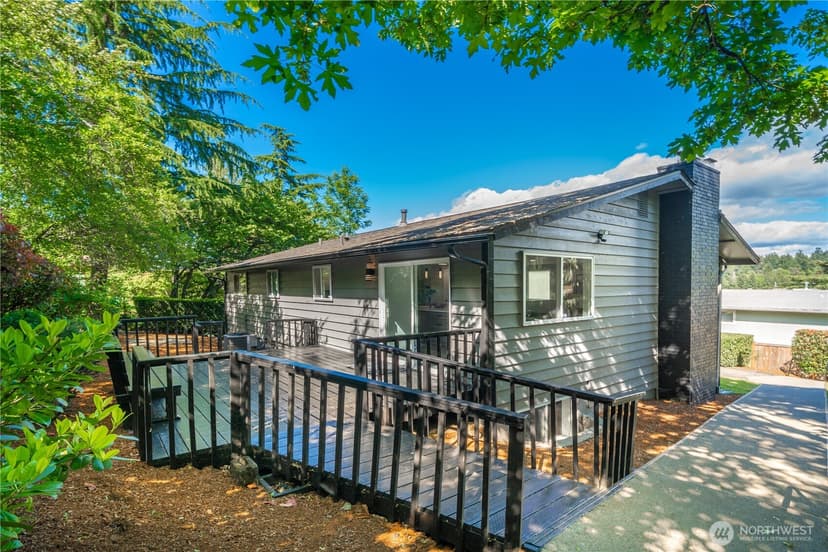 Property photo for 5227 56th Avenue S, Seattle photo 29