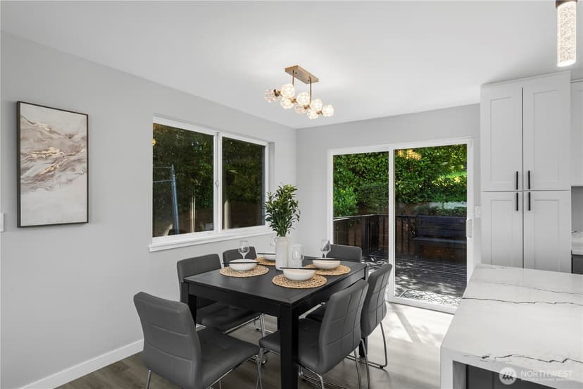 Property photo for 5227 56th Avenue S, Seattle photo 9
