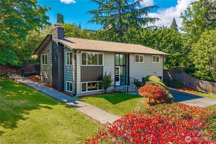 Property photo for 5227 56th Avenue S, Seattle photo 31