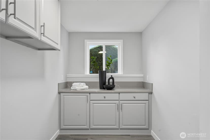 Property photo for 5227 56th Avenue S, Seattle photo 25