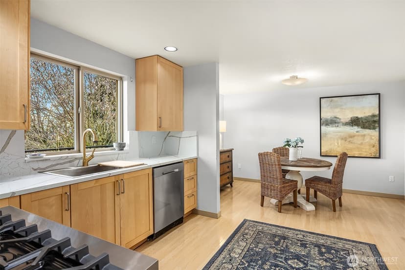 Property photo for 6507 113th Avenue NE, Kirkland photo 17