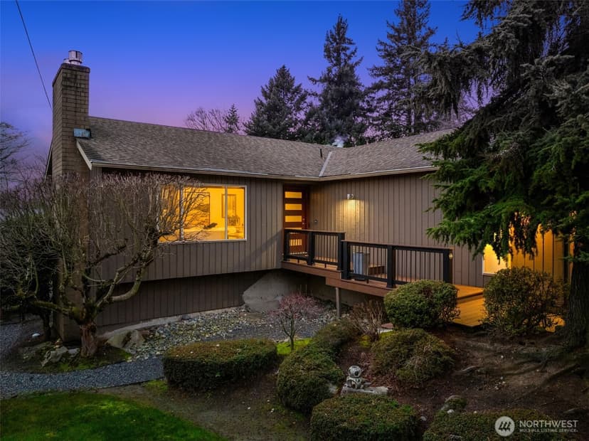Property photo for 6507 113th Avenue NE, Kirkland photo 2
