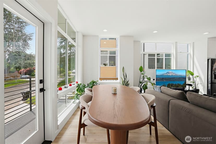 Property photo for 902 N 86th Street, Seattle photo 18