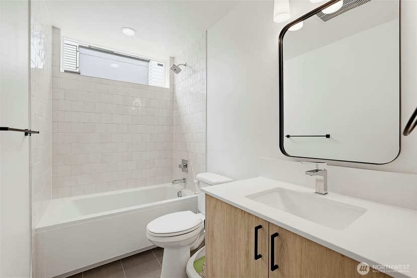 Property photo for 902 N 86th Street, Seattle photo 27