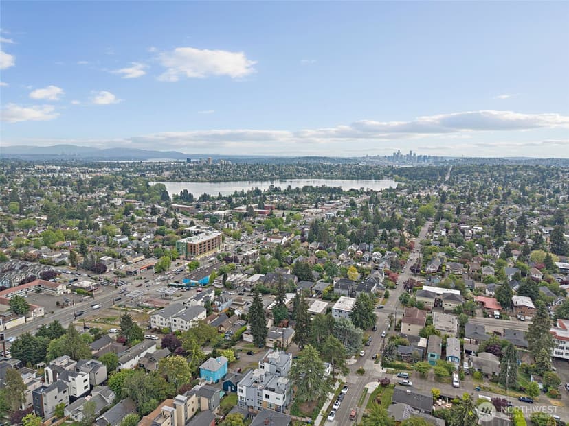 Property photo for 902 N 86th Street, Seattle photo 39