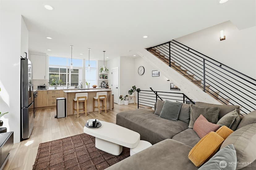 Property photo for 902 N 86th Street, Seattle photo 15