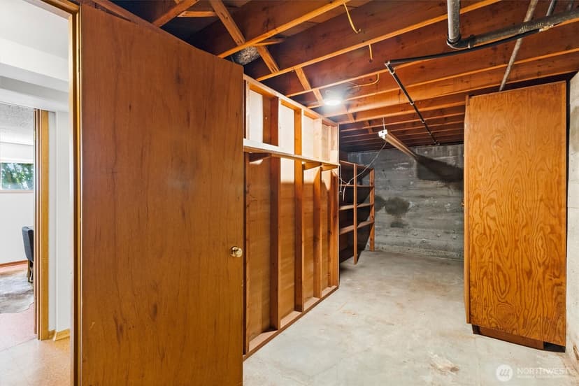Property photo for 18014 58th Ave NE, Kenmore photo 26