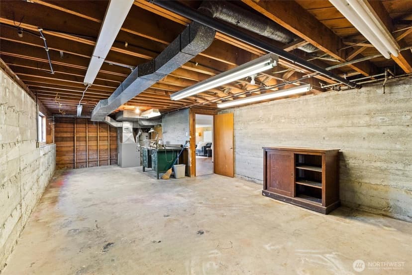 Property photo for 18014 58th Ave NE, Kenmore photo 27